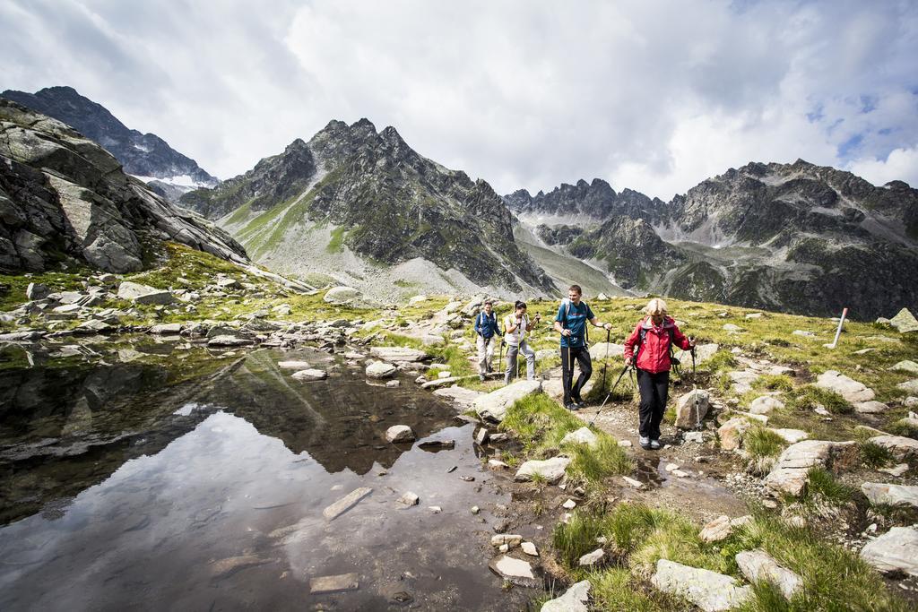 Berg-Spa & Hotel Zamangspitze Sankt Gallenkirch Eksteriør bilde