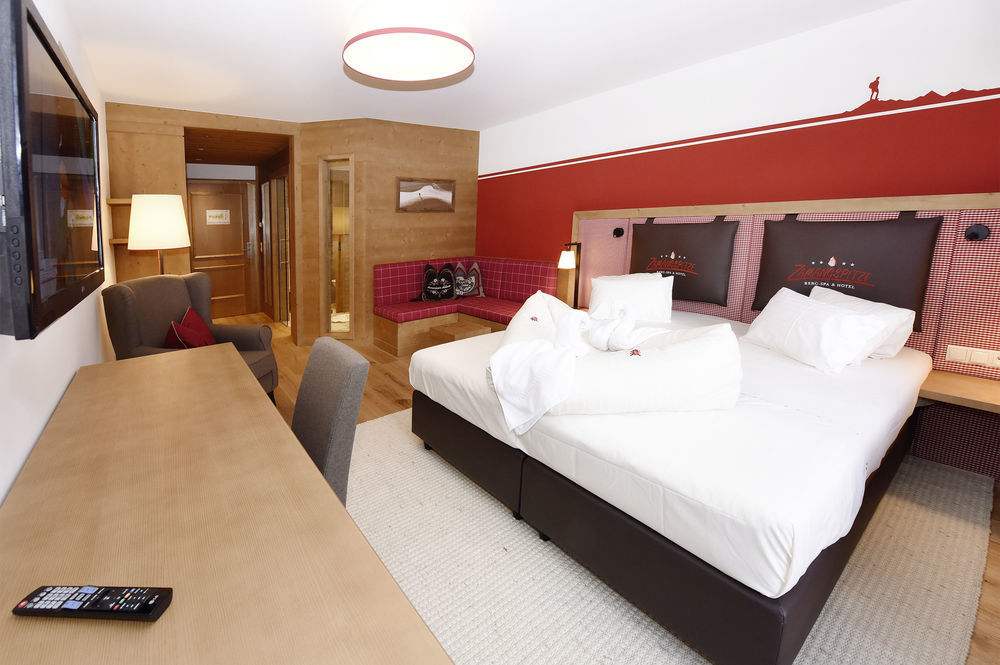 Berg-Spa & Hotel Zamangspitze Sankt Gallenkirch Eksteriør bilde